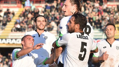 Serie B Benevento-Cesena, probabili formazioni e tempo reale alle 20.30