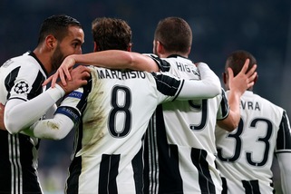 Juventus: Higuain torna al gol, con Rugani. E riecco Dybala: una Joya