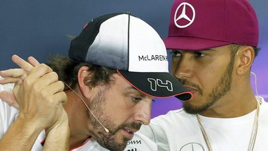 F1, Hamilton apre ad Alonso: «Prossimo pilota deve essere esperto»