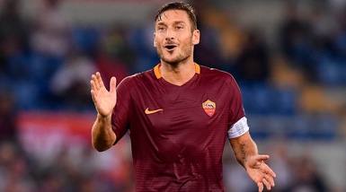Totti, lode alla Juventus: «Squadra affamata, alla Roma manca cattiveria»