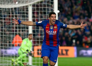 Barcellona, Bartomeu annuncia: «Suarez con noi fino al 2022»