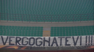 Inter, la Curva Nord non ci sta: «Vergognatevi!»