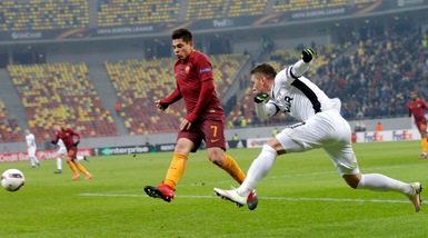 Roma, scontri e cori anti-Lazio nel minuto per la Chapecoense