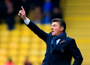 Okaka trascina il Watford di Mazzarri: 3-2 all'Everton