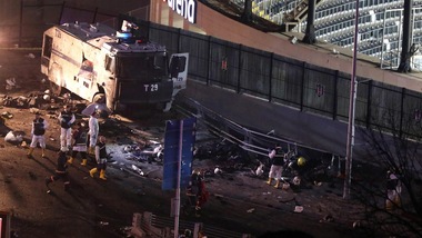 Istanbul, esplosione vicino stadio Besiktas: 38 morti e 155 feriti