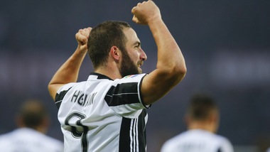 Juventus, Higuain mata il Toro: 1-3, non basta Belotti. Doppio Pipita e Pjanic