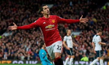 Premier League, Mkhitaryan regala 3 punti a Mou: Manchester United-Tottenham 1-0