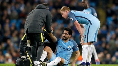 Manchester City, ginocchio ko per Gundogan: si teme un lungo stop