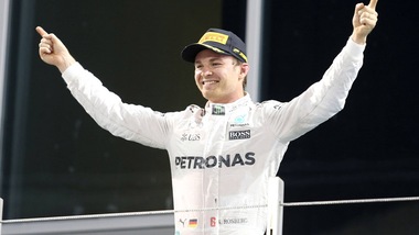 F1, Rosberg: «Ad Abu Dhabi Hamilton sembrava una nonnina»