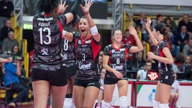 Sorrisi per Busto Arsizio e Novara nel Volley Day
