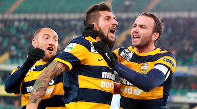 Serie B, il Verona batte l'Entella e torna al comando
