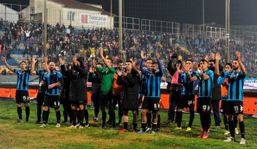 Il Pisa ai Corrado: tifosi in festa. Il sindaco: «Una liberazione»