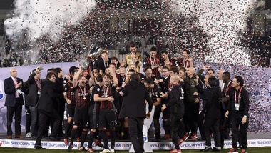 SuperMilan ai rigori. Juventus tradita da Dybala, Donnarumma eroe