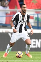 Dalla Russia: «Juve, Benatia nel mirino dello Spartak Mosca»