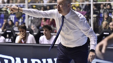 Serie A, oggi si gioca la tredicesima giornata: il clou è Reggio-Milano