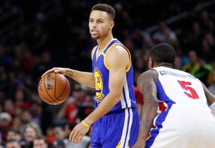 Basket, Nba: Curry e James scaldano le quote del 2017