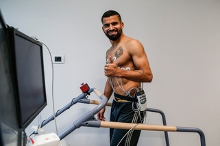 Rincon a Torino. Visite mediche superate, c'è l'ok della Juventus