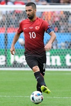 Offerta dalla Cina per Arda Turan: 18 milioni al giocatore e 40 al Barcellona