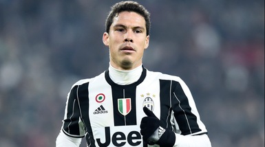 Preziosi in pressing sulla Juventus: il Genoa insiste per il prestito di Hernanes