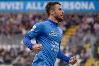 Serie B, Novara-Carpi 2-1: Sansone e Galabinov completano la rimonta