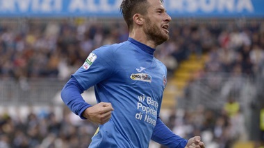 Serie B, Novara-Carpi 2-1: Sansone e Galabinov completano la rimonta