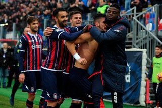 Serie A, centinaia in coda al botteghino per Crotone-Juventus