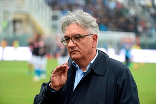 Serie A Crotone, si dimette il presidente Vrenna