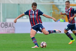 Serie A Crotone, Rohden ancora fermo ai box