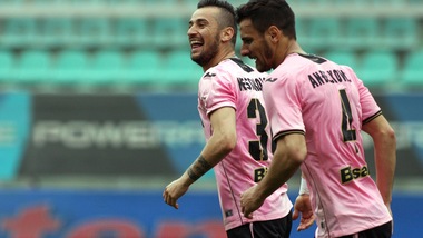 Serie A Palermo, recuperati Nestorovski e Sallai