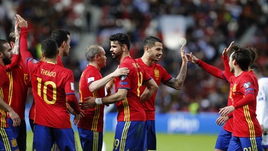 Spagna, poker a Israele. Ok Croazia e Macedonia, doppietta di Nestorovski