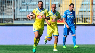 Serie A Pescara, si ferma Caprari per la lombalgia