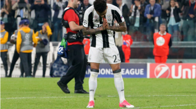 Juventus, dalla Spagna applausi a Dani Alves: «Grande rispetto»