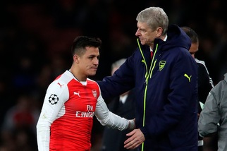 Nervi tesi all'Arsenal: Sanchez si dà malato e Wenger ordina la visita fiscale