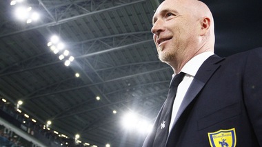 Serie A Chievo, Maran: «Sappiamo che il Genoa cerca punti»