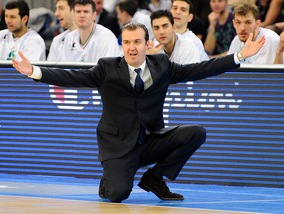 Basket, Pianigiani: «Armani? Con senso di responsabilità»