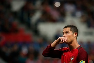 Ronaldo torchiato dal giudice, rischia 7 anni di carcere per evasione fiscale: «Sono innocente»