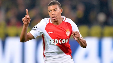 Calciomercato, dalla Francia: «Su Mbappé c'è anche la Juventus»