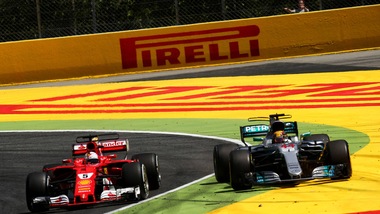 F1, Gp Austria: Hamilton davanti nelle prime libere, Vettel quarto