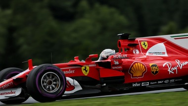 F1, Gp Austria: fulmine Vettel nelle terze libere