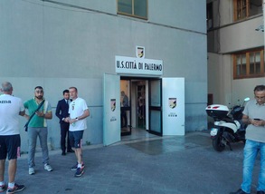 Palermo, Cascio esce allo scoperto: «Presto sarò in Italia»