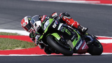 Sbk, Jerez: vittoria per Rea in Gara 1, Melandri si ritira