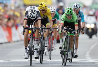 Tour de France, nona tappa: vince Uran Uran al fotofinish