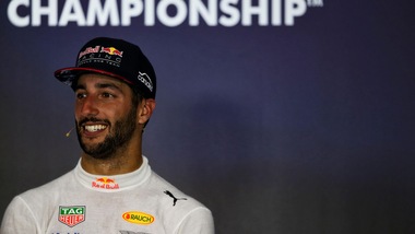F1 Red Bull, Ricciardo: «Battaglia pulita con Hamilton»