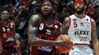 Basket Serie A, Stone rinnova con Venezia