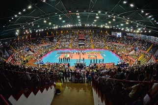 23 squadre in A2 Unipolsai. Tornano le metropoli Roma e Catania