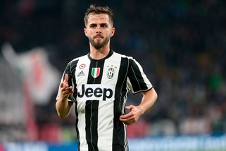 Juventus, Pjanic: «Basta falsità su Cardiff. Champions, ci riproveremo»