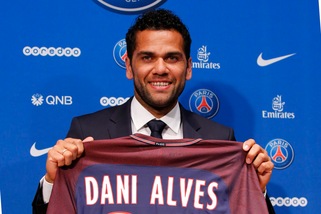 Dani Alves rivela all'Equipe i motivi che lo hanno allontanato dalla Juventus