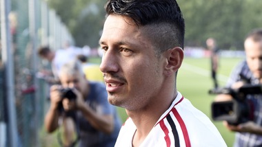 Calciomercato Milan, Lapadula a un passo dal Genoa