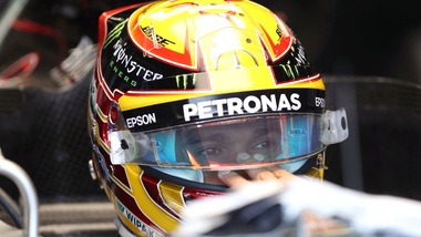 F1 Gp Silverstone: Hamilton in pole, Raikkonen 2° e Vettel 3°