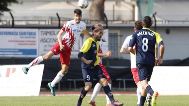 Calciomercato Lecce, dal Verona arriva Riccardi